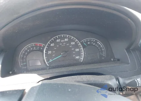 2015 Toyota Camry Le z USA, uszkodzony, nr VIN 4T4BF1FK5FR495403